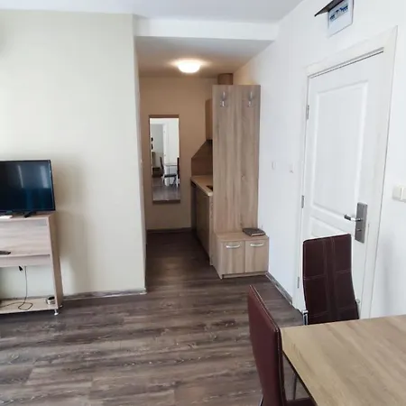 Apartment In Complex Tarsis