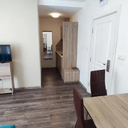 Apartment In Complex Tarsis *